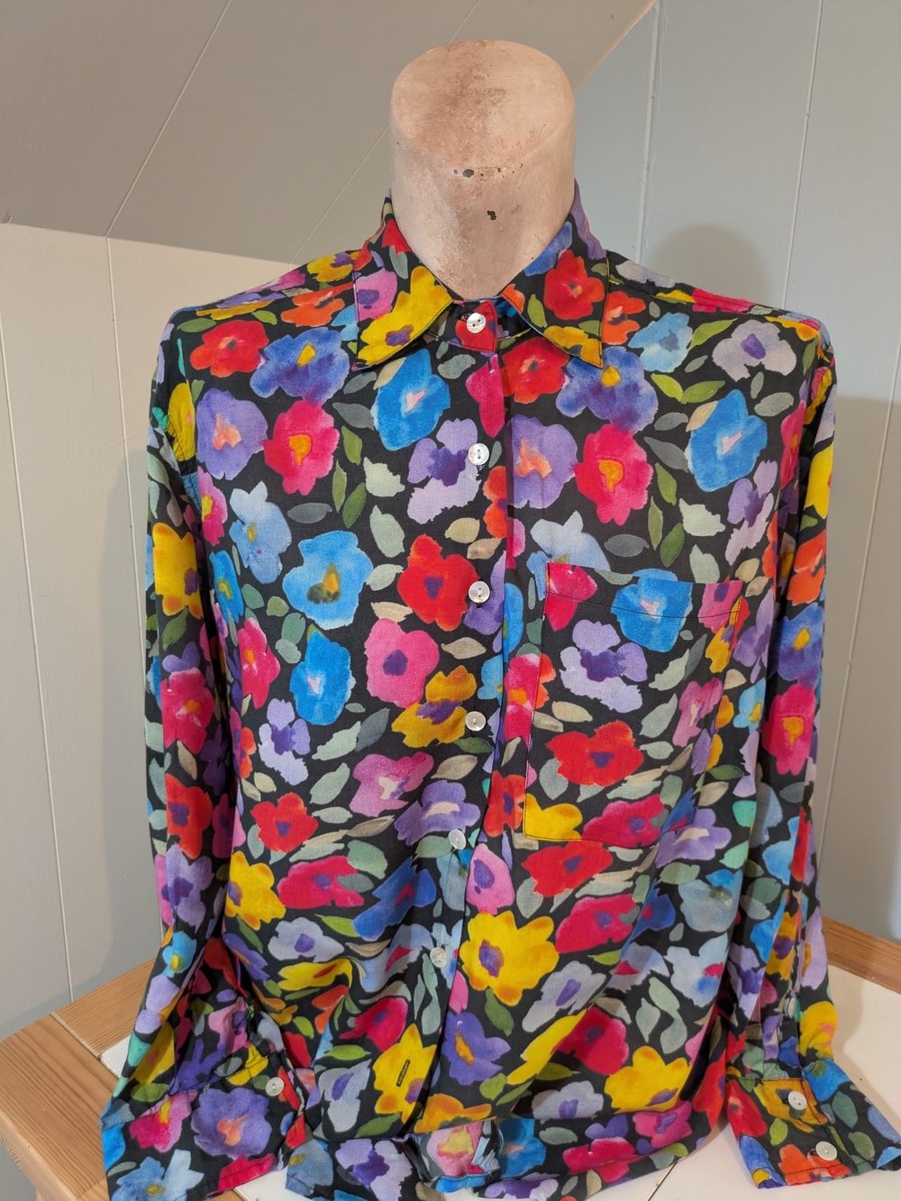 APNY Floral Button-Up Shirt in Multicolor
